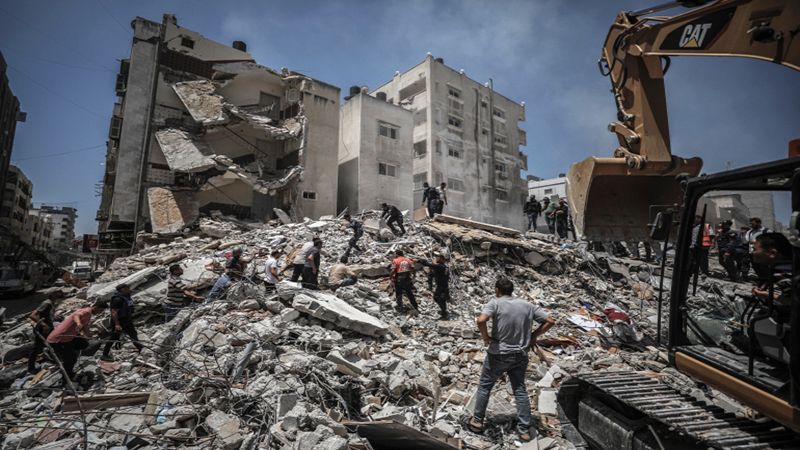 فلسطينيون يطالبون بسرعة إعادة إعمار غزّة ورفع الحصار "الإسرائيلي" عنها
