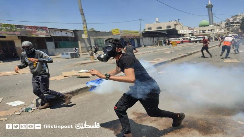 فلسطين: بالصور.. المواجهات التي اندلعت بين الشبان وجنود الاحتلال على مدخل بلدة بيتا جنوب نابلس