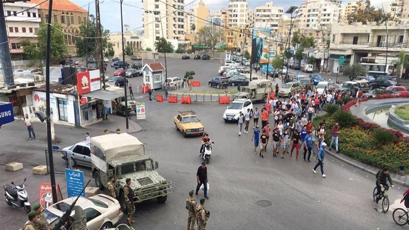 لبنان: وقفة لأهالي القياعة في صيدا احتجاجًا على تقنين المولدات وتردي الأوضاع المعيشية