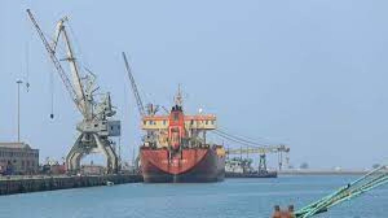 اليمن: احتجاز سفينة نفطية جديدة