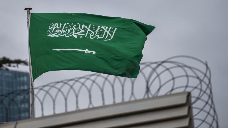 خالد العمير يؤرق قضاء آل سعود: الحرية رغم السجن والتنكيل