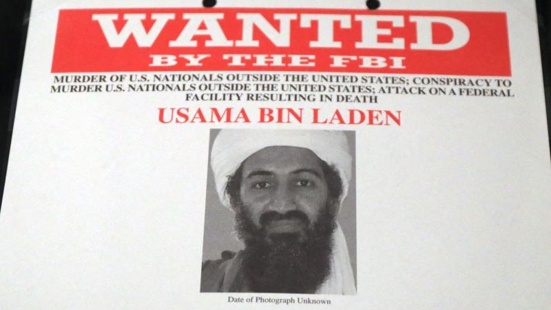 اميركا وصناعة "المجاهدين"(4): حفلة صيد الصقور الخليجية ونجاة بن لادن