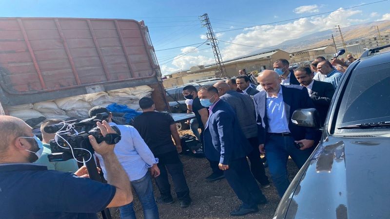 وزير الداخلية تفقّد شاحنة محملة بنيترات الأمونيوم في بدنايل: للقيام بمسح شامل للمنطقة  