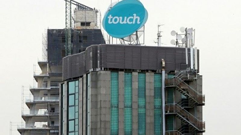 لبنان: انقطاع شبكة "touch" في الهرمل وقراها لليوم الثاني