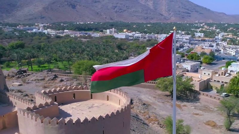 مصدر في الخارجية السورية: وزير الخارجية العماني يزور دمشق غداً للقاء الرئيس السوري