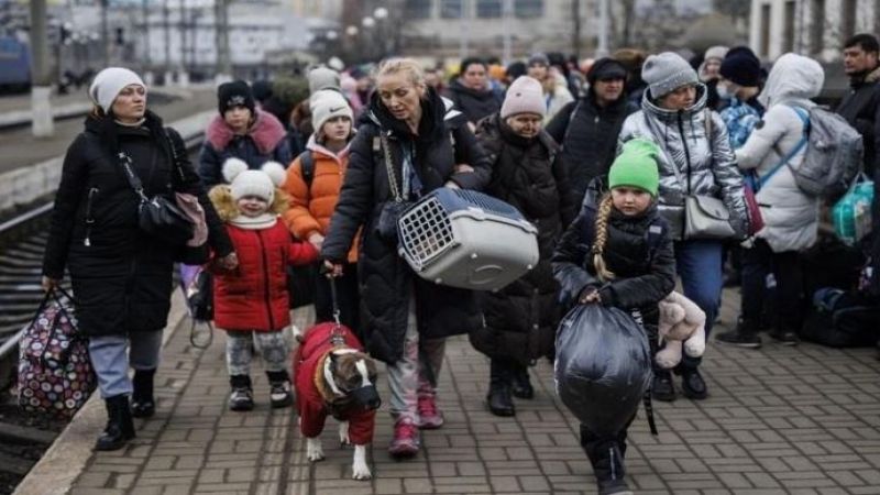الدفاع الروسية: فتح ممرات إنسانية في كييف و4 مدن أوكرانية أخرى