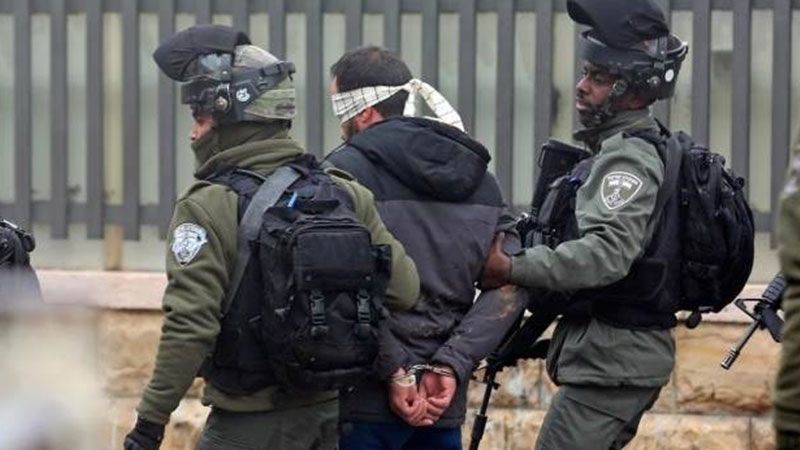 الاحتلال يعتقل 15 فلسطينيًا من الضفة وغزة