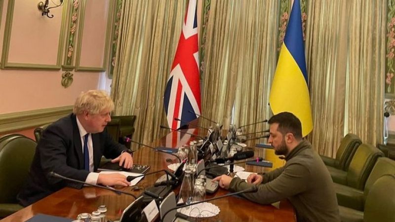 جونسون يلتقي زيلينسكي في كييف معلنًا عن حزمة جديدة من المساعدات