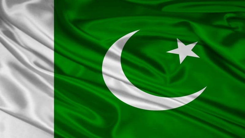 المتحدث باسم القوات المسلحة الباكستاني يؤكد عدم تدخل الجيش في الأزمة السياسية التي تشهدها باكستان 