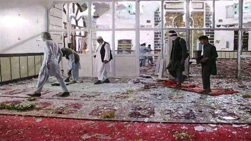 أفغانستان: عشرات الشهداء والجرحى في تفجير إرهابي طال مسجدًا في مزار شريف
