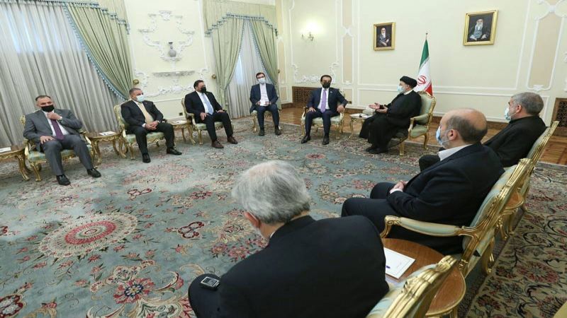 الرئيس الإيراني: للبرلمان العراقي دور فاعل في تطوير التعاون بين البلدين