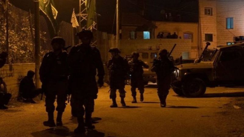 الاحتلال يعتقل 12 فلسطينيًا في الضفة بينهم قيادي في &quot;الجهاد الإسلامي&quot;