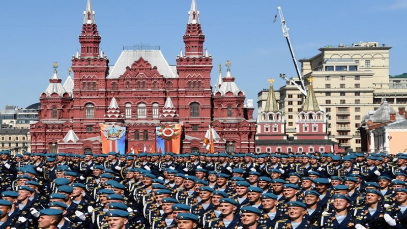 روسيا تحتفل بعيد النصر..بوتين: جيشنا يقاتل في أوكرانيا من أجل أمن الوطن