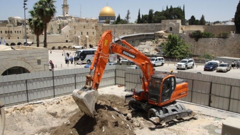 فلسطين المحتلة: أوقاف القدس تحذر من خطورة حفريات الاحتلال بمحيط الأقصى