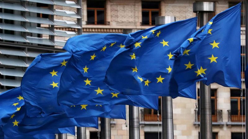 الاتحاد الأوروبي يفرض رسوم دخول وقيودًا أخرى على البريطانيين والأميركيين