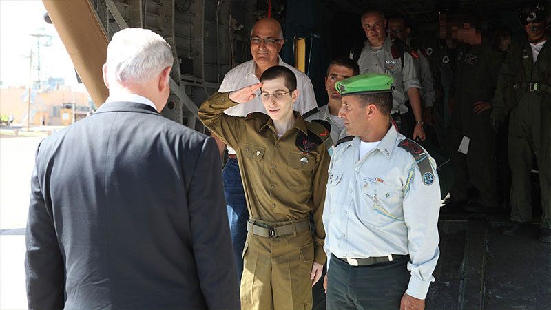 &nbsp;16 عامًا على أسر جلعاد شاليط.. الإنجاز الأكبر في تاريخ المقاومة الفلسطينية