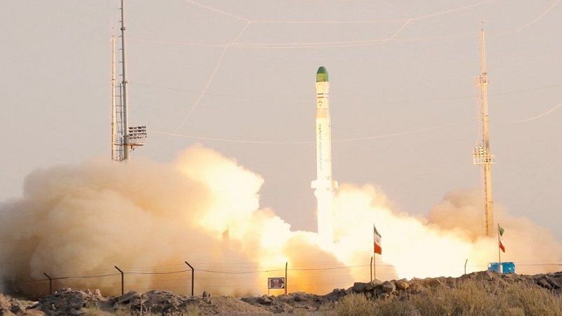 وزارة الدفاع الإيرانية: اطلاق تجريبي ثانٍ لصاروخ "ذو الجناح" الحامل للأقمار الصناعية