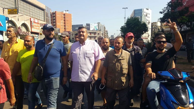 عمّال بلدية طرابلس يصعّدون في الشارع