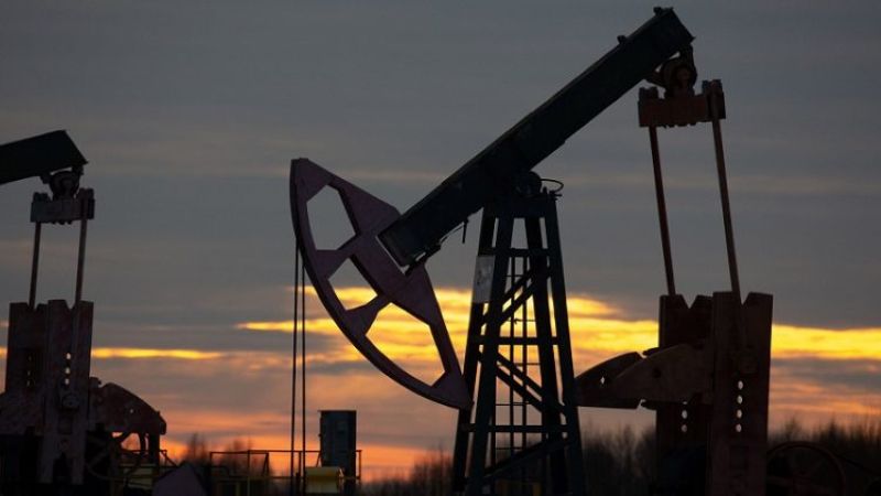 ارتفاع أسعار النفط بعد انخفاض مخزونات الخام في الولايات المتحدة