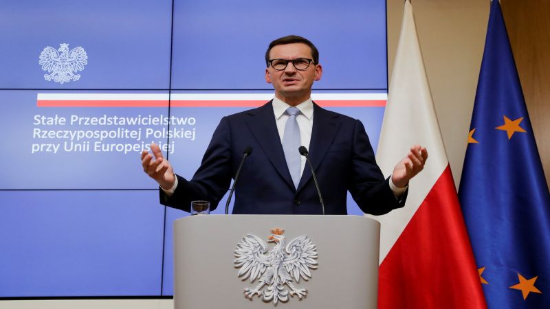 بولندا تقترح تقسيم الأصول الروسية "المستولى عليها" بين أوروبا وأوكرانيا