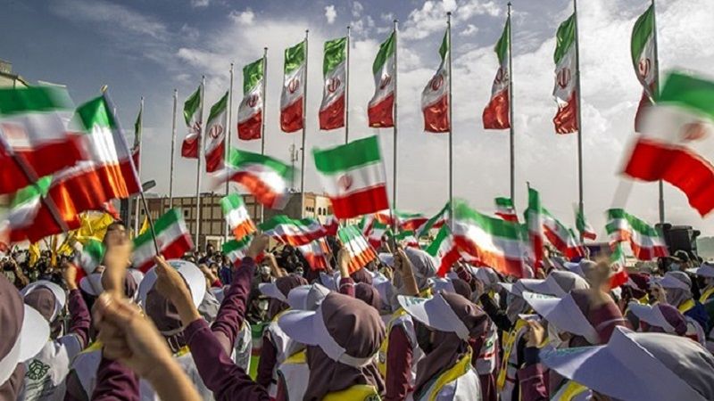 &quot;حرس الثورة&quot;: الشعب الإيراني سيعلن في يوم مقارعة الاستكبار العالمي هزيمة الفتنة الأميركية الصهيونية