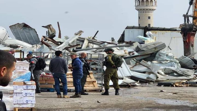 فلسطين: الاحتلال يهدم منشآت تجارية في قرية أم الريحان بالنقب