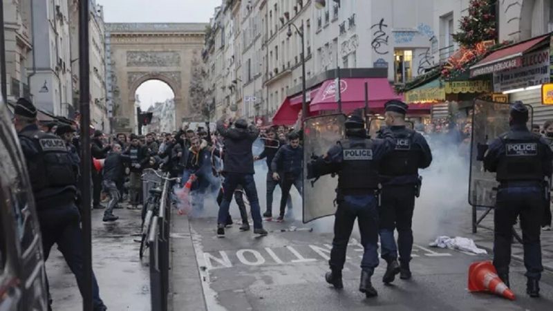 تصاعد الاشتباكات في باريس مع الجالية الكردية