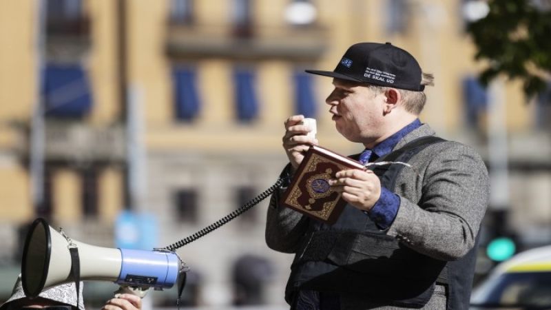 إدانات رسمية ودينية لبنانية لحرق القرآن الكريم في السويد