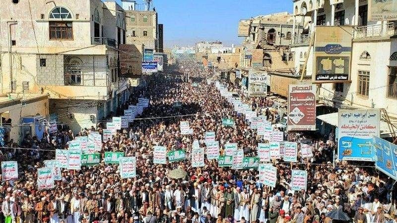 ردود غضب واسعة رسمية وشعبية في اليمن تنديدًا بالإساءة للمصحف الشريف بالسويد