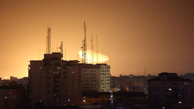 المقاومة تتصدى لطيران العدو الحربي وتستهدف مواقع إسرائيلية محاذية لغزة