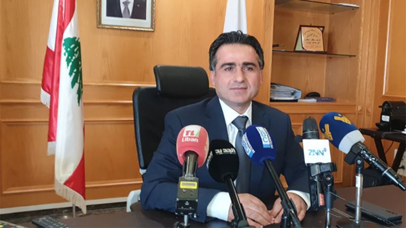 الوزير حمية: لبنان أخذ قرارًا جريئًا جدًا بالتنسيق مع رئيس الحكومة بفتح الأجواء الجوية اللبنانية أمام الراغبين بتقديم المساعدات لسوريا