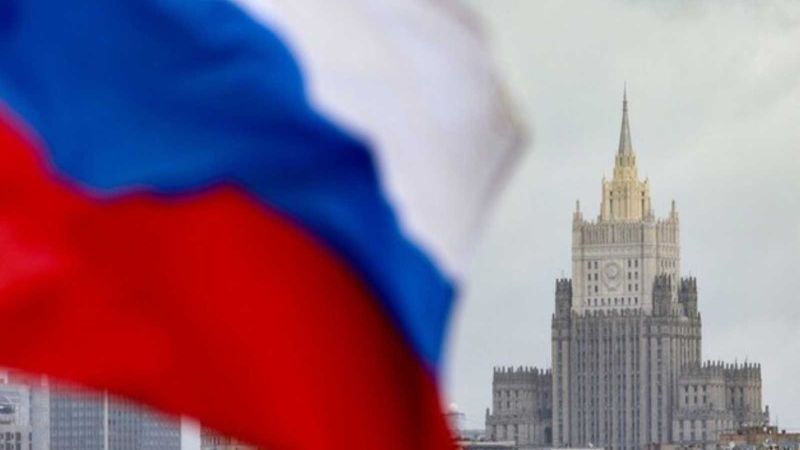 روسيا تحظر دخول 77 أمريكيًا إلى أراضيها