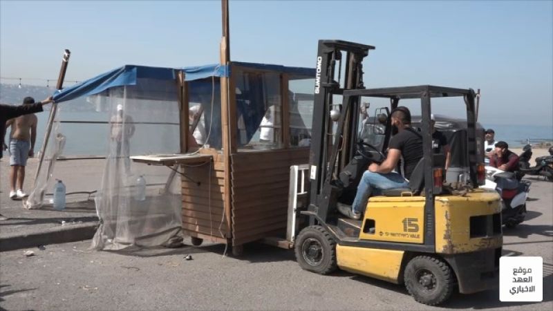 وزارة الداخلية تزيل المخالفات من كورنيش طرابلس
