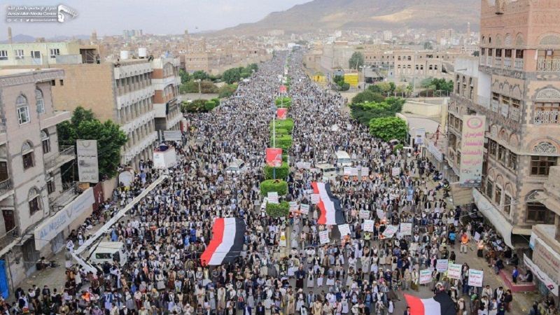 لمناسبة ذكرى الصرخة..مسيرات ضخمة في صنعاء والمدن اليمنية الأخرى&nbsp;