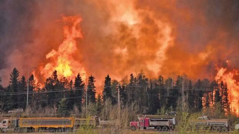 كندا ترسل قوات عسكرية للمساعدة في مكافحة الحرائق في بعض مناطقها