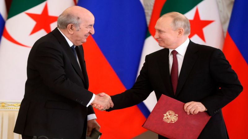 الرئيسان الروسي والجزائري يوقّعان &quot;إعلان الشراكة العميقة&quot;