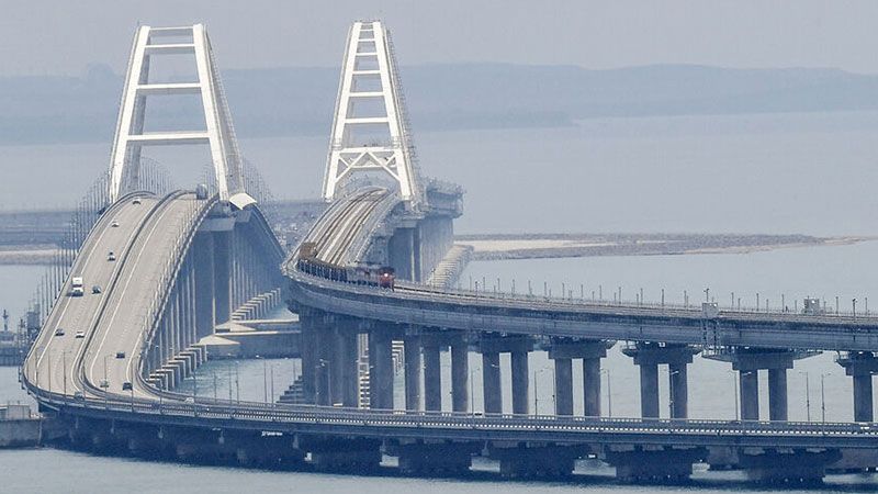 روسيا: حالة طارئة توقف حركة المرور على جسر القرم&nbsp;