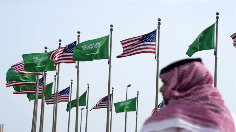 السعودية ليست نموذجاً "استقلالياً"
