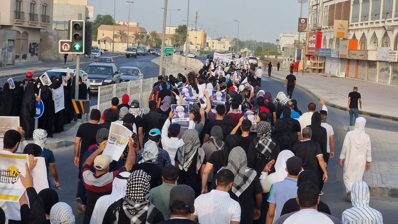 شوارع البحرين تنصُر المُعتقلين المُضربين عن الطعام