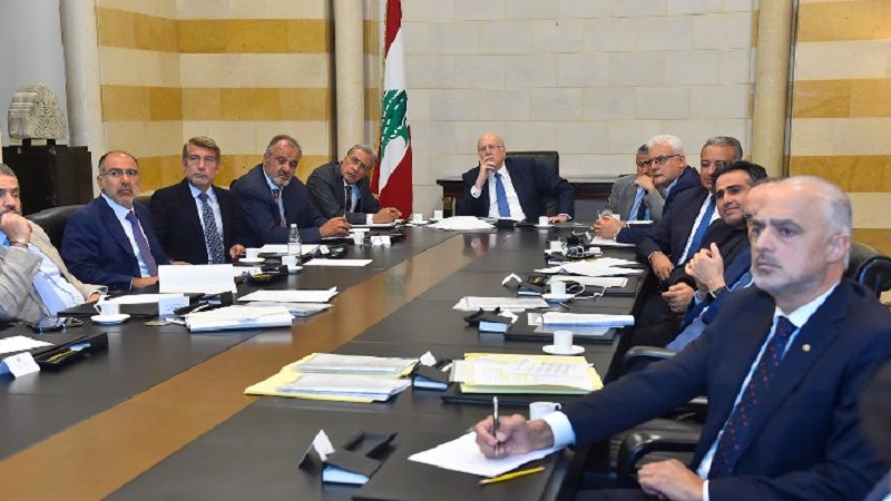 لبنان يُقرر الطلب إلى مفوضية اللاجئين دفع مستحقات الكهرباء عن النازحين في أماكن تواجدهم