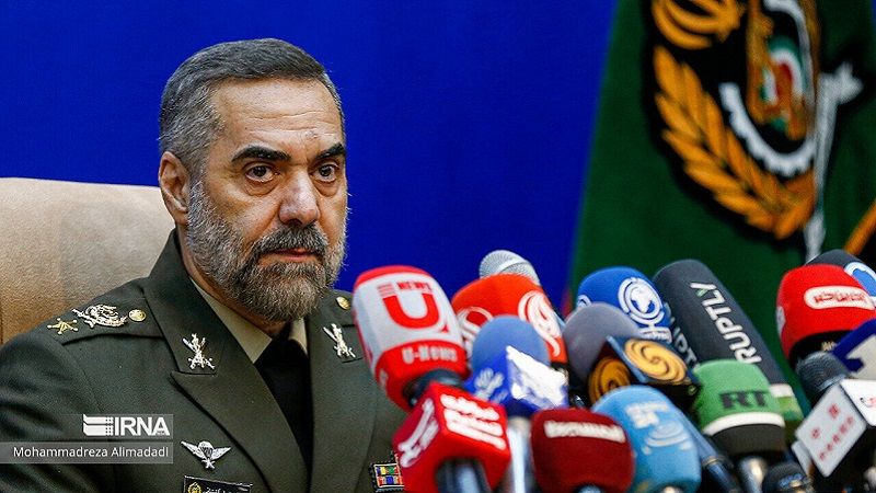 وزير الدفاع الإيراني: سنعمل لإطلاق 3 أقمار صناعية هذا العام