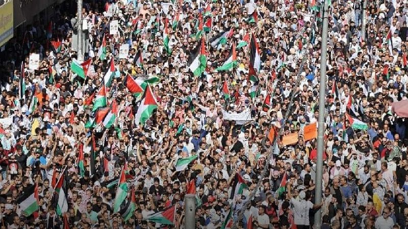 الأردنيون إلى الميادين مجدّدًا: لإغلاق سفارة الاحتلال دعمًا لغزة