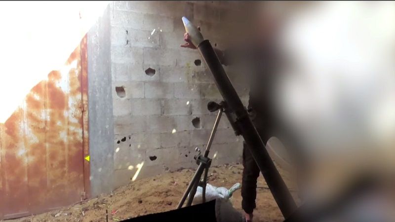 بالفيديو: استهداف سرايا القدس الآليات الصهيونية المتوغلة في محاور التقدم بمدينة غزة