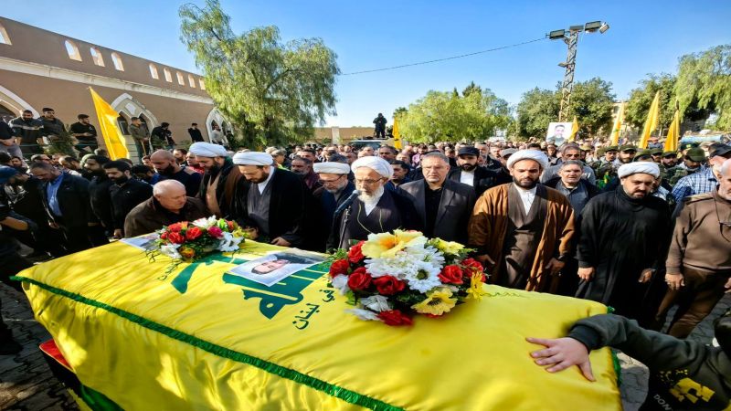 بالصور.. حزب الله شيّع الشهيد أحمد مصطفى &quot;ملاك حولا&quot; في بلدته الحدودية ⁧حولا⁩