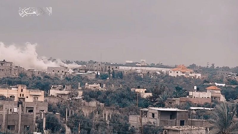 فيديو: كتائب القسام وسرايا القدس يستهدفون جنود الاحتلال شرق خان يونس