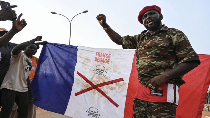 فرنسا تُغادر النيجر