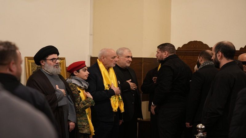 بالصور: حزب الله يقيم مجلس فاتحة للقائد الجهادي الحاج وسام طويل