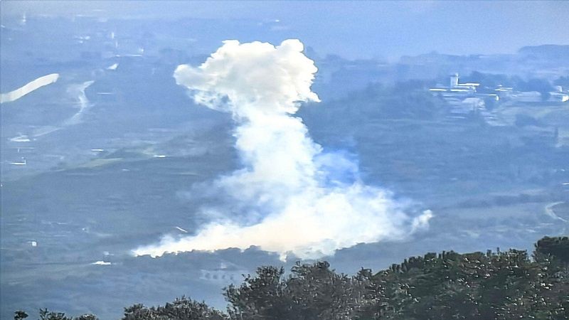 لبنان: قصف مدفعي صهيوني يستهدف بلدة كفركلا وأطراف الخيام