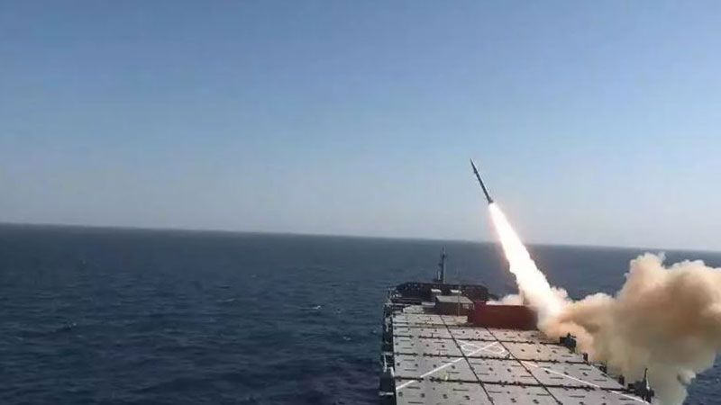 إيران تُعلن إطلاق صواريخ باليستية بعيدة المدى من بارجة &quot;الشهيد مهدوي&quot;