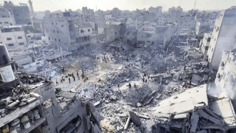 فلسطين المحتلة: 44 شهيدًا و80 جريحًا جراء قصف الاحتلال 9 منازل بمحافظة الوسطى في قطاع غزة